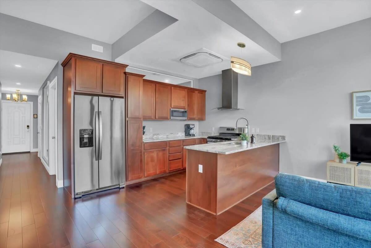 Cozysuites Posh 1Br, Ppg Paints Arena, Pitts Pittsburgh Bagian luar foto