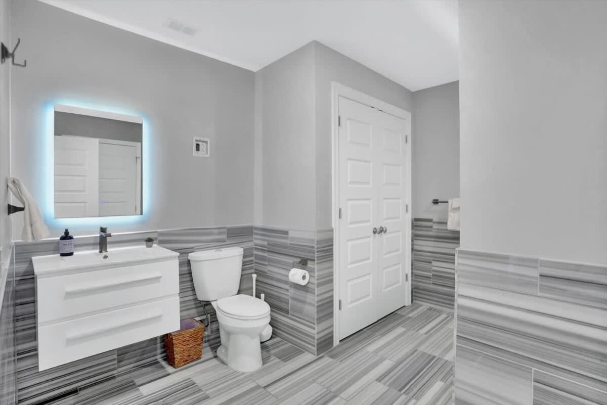 Cozysuites Posh 1Br, Ppg Paints Arena, Pitts Pittsburgh Bagian luar foto